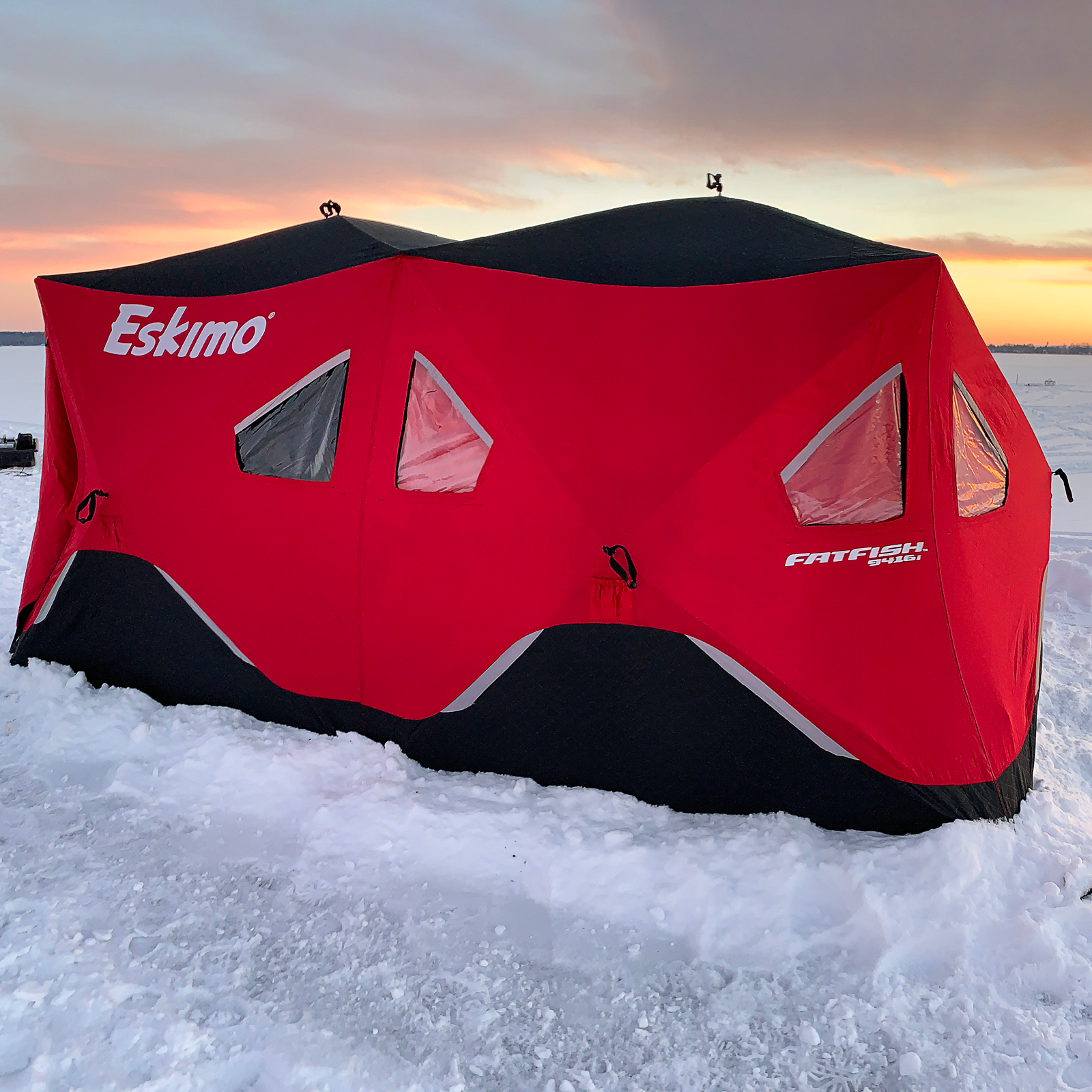 Eskimo Fatfish 9416i Insulated Pop-Up Portable Ice Shelter at Glen's